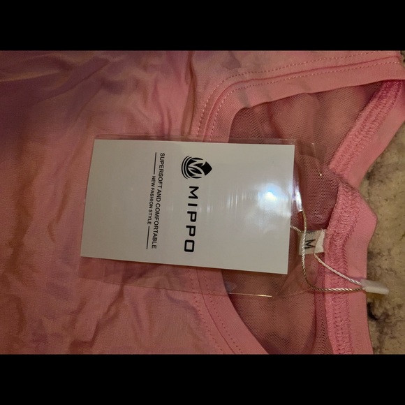 Pack of 3 Mippo workout crop tops. - Picture 5 of 5